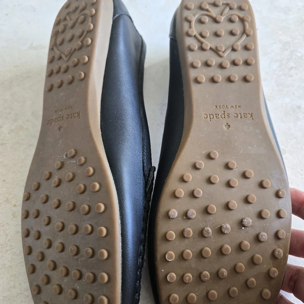 Kate Spade Black Leather Loafers with Gold-Tone Logo Accent - Picture 5 of 6